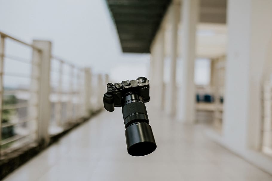 fotocamera dslr nera, telecamera, bokeh, sfocatura, galleggiante, lente, fotografia, xe-2, Fujifilm, macchina fotografica - attrezzatura fotografica, sorveglianza, telecamera di sicurezza, crimine, obiettivo - strumento ottico, Guardando, attrezzatura, sicurezza, nessuno, protezione, binocolo, controllo, tecnologia, strumento ottico, forze di polizia, analizzare, cercare, guardare, sistema di sicurezza, scoperta, 5K