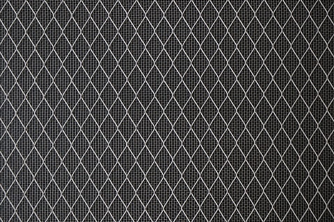 gris, tanca de filferro de metall, edifici, patró, pantalla, quadrícula, metall, repetició, arquitectura, disseny modern, a l'aire lliure, urbà, ciutat, fons, resum, acer, teló de fons, color negre, sense costures, il·lustració, textura, ratlles, material, vector, metàl·lic, forma geomètrica, ferro - metall, primer pla, disseny, decoració, efecte texturat, patró de fons de pantalla, forma, ornamentat, blanc i negre, tèxtil, gràfica d’ordinador, crom, acer inoxidable, 5K, CC0, domini públic, lliure de regalies