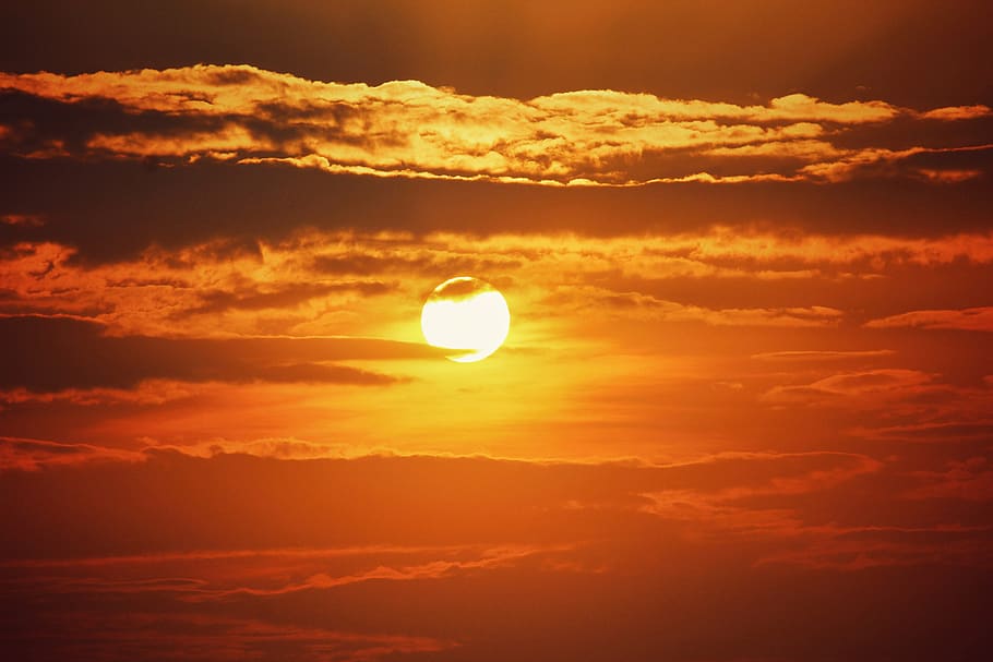 vista al vespre, retroil·luminat, brillant, núvol, núvols, color, alba, dramàtica, tarda, sol de tarda, or, sol daurat, cel, https://www.facebook.com/csphotography001, paisatge, llum, raig de sol, sol, flor de sol, posta de sol, temps, bellesa a la natura, núvol - cel, llum solar, naturalesa, cel dramàtic, escenics - natura, tranquil·litat, escena tranquil·la, medi ambient, color taronja, idíl·lic, cap gent, cercle, por, groc, estat d'ànim atmosfèric, a l'aire lliure, lluminós, cel romàntic, 5K