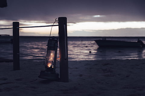 grijze petroleumlamp, hemel, water, zee, wolk - lucht, strand, natuur, land-, scenics - natuur, zonsondergang, geen mensen, schemer, rustige scène, kalmte, horizon, horizon over water, schoonheid in de natuur, buitenshuis, zand, idyllisch, 5K, CC0, publiek domein, royaltyvrij