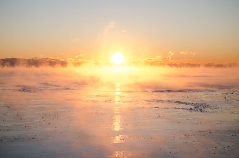 tramonto arancione, Alba, tramonto, acqua, oceano, mare, luce, bagliore, stati Uniti, Chicago, cielo rosso, cielo, crepuscolo, natura, all'aperto, arancia, riflessione, nube, sole, spiaggia, bellezza nella natura, scenics - natura, colore arancione, la tranquillità, idilliaco, luce del sole, scena tranquilla, nuvola - cielo, nessuno, riflesso lente, luminosa, 4K