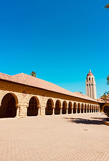 budova, architektura, kupole, klášter, bydlení, 20 dlaň dr, Spojené státy, stanford, venku, věž, kostelní věž, venkovský, venkov, Příroda, přístřeší, město, městský, pilíř, stavba, exteriér budovy, čisté nebe, nebe, modrý, kopie prostor, slunečního světla, oblouk, den, destinace, Dějiny, cestovat, minulost, nikdo, cestovní ruch, víra, architektonický sloup, nádvoří, 2K, CC0, veřejná doména, bez autorských práv
