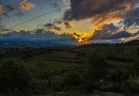 Natur, Wolke, Wolken, Himmel, Landschaft, Atmosphäre, wunderschönen, dramatisch, Luft, Nebel, Berge, Wald, öffnen, Sonnenaufgang, Sonnenuntergang, Abends, bergig, Hügel, wolke - himmel, Umgebung, ruhige Szene, Ruhe, Szenen - Natur, Schönheit in der Natur, Pflanze, Land, keine Leute, Feld, Kabel, Nicht-städtische Szene, Baum, Wachstum, draußen, idyllisch, Elektrizität, 5K, CC0, gemeinfrei, lizenzfrei