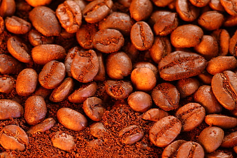 feijão, fundo, macro, padronizar, Comida, bebida, Sombrio, fotografia, monte, mocha, ninguém, agricultura, cópia de, branco, café, Castanho, horizontal, cheio, gourmet, assado, Preto, suave, fechar-se, não alcoólico, abstrato, aromatizado, quadro, Armação, perfumado, textura, semente, grupo, cor, objetos, ingrediente, espaço, imagem, ampla, texturizado, frescura, comida e bebida, grande grupo de objetos, quadro completo, origens, abundância, grão de café torrado, ainda vida, café - bebida, dentro de casa, Alimentação saudável, cafeína, tentação, lanche, 5K, CC0, domínio público, royalty free