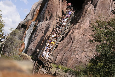 montagnes russes, Floride, Roche, formation rocheuse, solide, rock - objet, journée, la nature, faible angle de vue, Montagne, Voyage, ciel, plante, terre, géologie, lumière du soleil, montagnes Rocheuses, en plein air, structure construite, beauté dans la nature, géographie physique, formation, 2K, CC0, domaine public, libre de droits