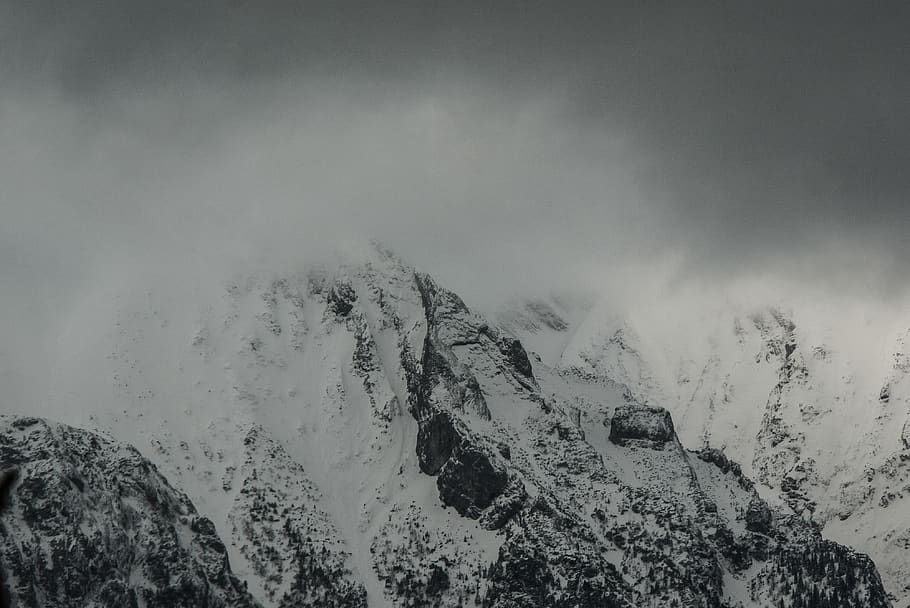 sníh hory, mraky, hora, Příroda, venku, Alpy, mlha, sníh, slovensko, zdiar, Studený, zataženo, zimní, mrak, nebezpečí, výška, horský vrchol, zimní hory, hory v zimním období, studená teplota, krása v přírodě, scenics - příroda, klid, klidné scény, mimoměstské scény, mrak - nebe, nikdo, nebe, životní prostředí, den, zasněžené hory, krajina, pohoří, extrémní počasí, 4K