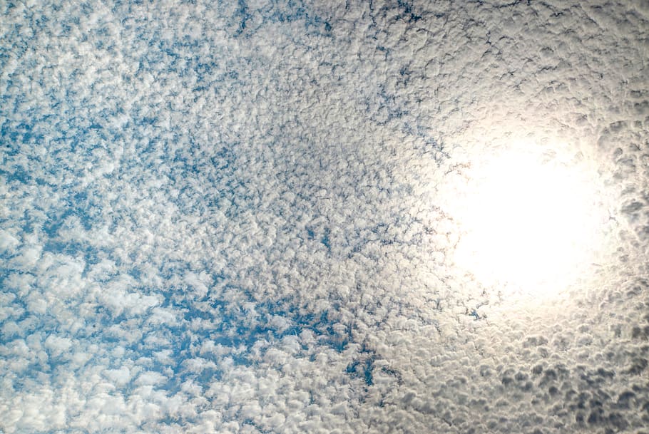 sole, nuvole di pecore, cielo, blu, nuvole, tramonto, estate, nuvola - cielo, natura, sfondi, luce del sole, nessuno, modello, all'aperto, bellezza nella natura, fotogramma intero, strutturato, Colore bianco, Cloudscape, luminosa, giorno, la tranquillità, astratto, sfondi astratti, illuminata, 5K