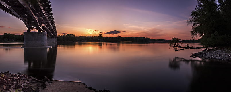 silhuet af broen, baggrundsbelyst, bro, daggry, aften, landskab, lys, afspejling, sol, solnedgang, træ, vand, himmel, sky - himmel, arkitektur, ro, natur, ingen mennesker, sø, scenics - natur, bygget struktur, rolig scene, tusmørke, rejsemål, skønhed i naturen, plante, skumring, 8K, CC0, offentligt domæne, royaltyfrie