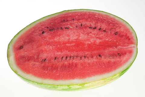 pepene, felie, izolat, , alb, sweetfood, roșu, dietă, studio, mancare sanatoasa, mânca, sănătos, vitamină, a taia, eatinghealthy, gustare, fruct, proaspăt, nutriție, sănătate, alimente, suculent, mancare si bautura, mâncat sănătos, studio shot, elimina, bunăstare, fundal alb, a închide, prospeţime, secțiune transversală, în interior, nici o persoana, un singur obiect, copt, diete, 2K, CC0, domeniu public, fără drepturi de autor