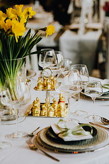 golden, bunnies, tray, table, holidays, table set, chocolate, fancy, easter, table decor, elegance, bunny, lindt, plate, freshness, food and drink, flower, glass, flowering plant, food, indoors, wineglass, no people, celebration, vase, setting, still life, plant, wedding, selective focus, arrangement, drinking glass, luxury, crockery, 4K, CC0, public domain, royalty free
