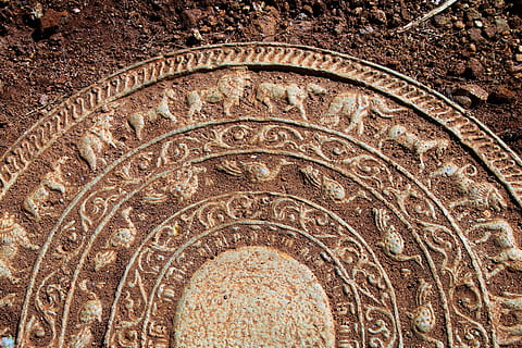 pedra, model, antic, textura, l'art de, tema, terra, ornament, cultura, viatjar, argila, primer pla, bellesa, llum, entrada, eixugaparabrises, exòtic, l'estructura de la, figura, el rerefons, torre, gravat, monuments, decoració, escultura, artístic, turisme, monument, ho vaig descobrir, rodó, tallada, artesania, sense fons, arquitectura, art i artesania, història, el passat, cap gent, estructura construïda, creativitat, talla - producte artesanal, arc, representació, disseny, patró, destinacions de viatge, religió, marc complet, representació humana, dia, ornamentat, talla, civilització antiga, baix relleu, sostre, 4K, CC0, domini públic, lliure de regalies