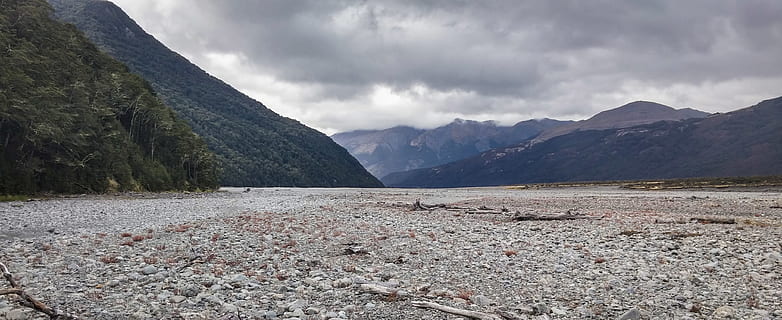mountain during daytime, clouds, cloudy, daylight, environment, landscape, mountain, mountains, rocks, scenic, cloud - sky, mountain range, sky, scenics - nature, nature, beauty in nature, land, no people, overcast, water, tranquil scene, tranquility, valley, day, outdoors, storm, mountain peak, 4K, CC0, public domain, royalty free