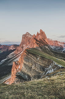 udara, fotografi, gunung, alam, puncak, puncak gunung, melewati gunung, punggungan gunung, sinar matahari, langit biru, melihat, pemandangan, dolomit, musim gugur, jatuh, musim panas, horison, rumput, padang rumput, hiking, trekking, di luar rumah, batu - benda, Islandia, keindahan di alam, perjalanan, langit, salju, lembah, geologi, biru, bukit, tengara nasional, pariwisata, pegunungan, tempat terkenal, eropa, medan yang ekstrim, tidak ada orang, Amerika Serikat, awan - langit, matahari terbenam, daerah hutan belantara, 5K, CC0, domain publik, bebas royalti
