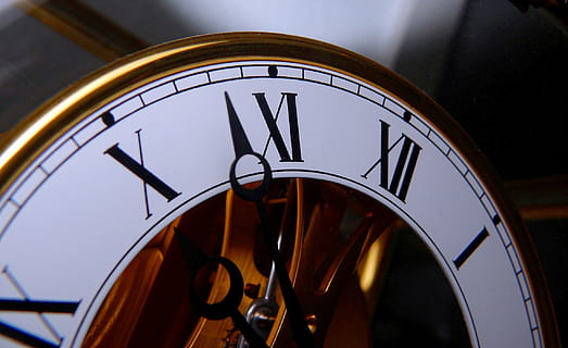 clock, time, timeless, time indicating, time of, clock face, watches, wrist watch, pointer, analog, movement, watchmaker, dials, no people, minute hand, number, night, close-up, clock hand, roman, antique, roman numeral, hour hand, low angle view, instrument of time, deadline, indoors, accuracy, 1080P, CC0, public domain, royalty free